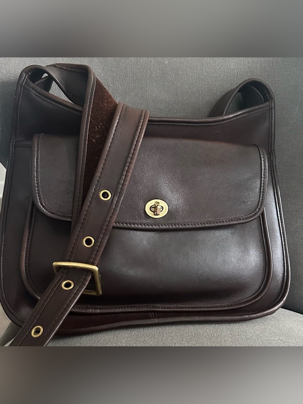 Vintage coach Taft In mahogany